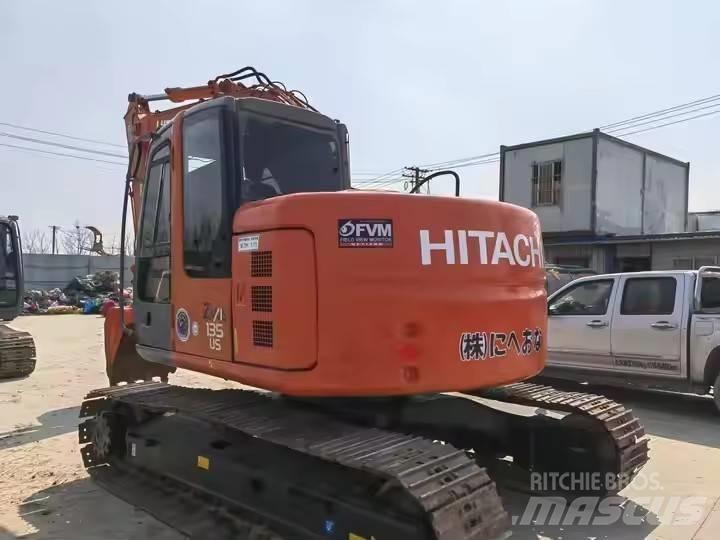 Hitachi ZX135 Escavatori cingolati