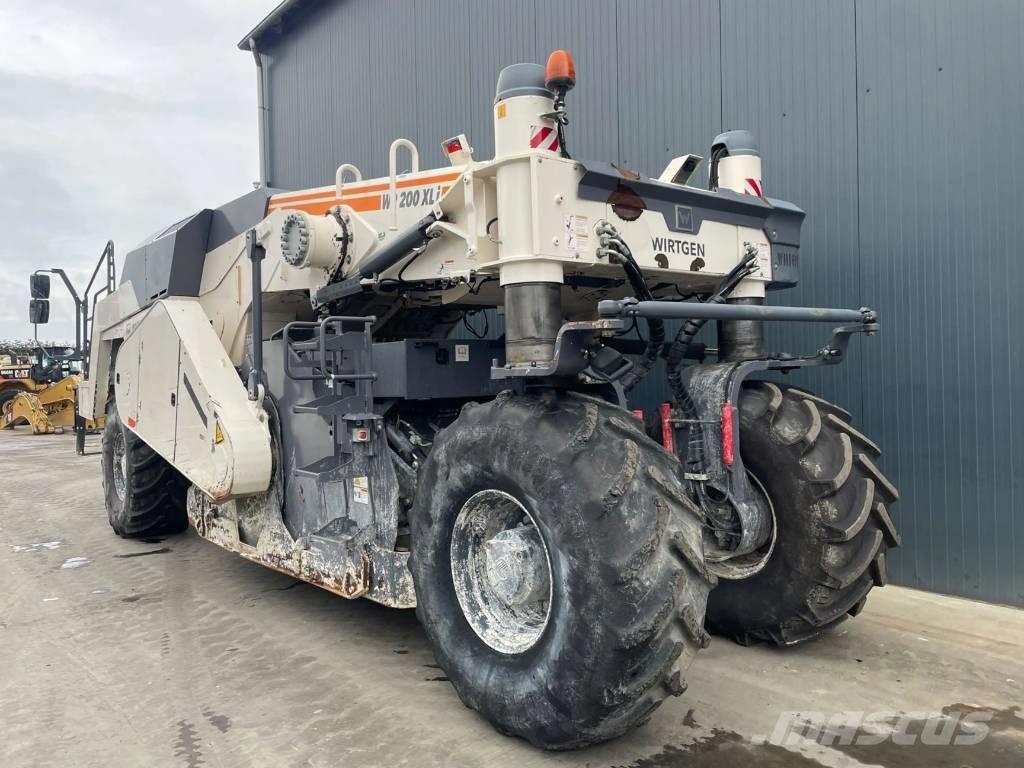 Wirtgen WR200XLi Compattatori da suolo