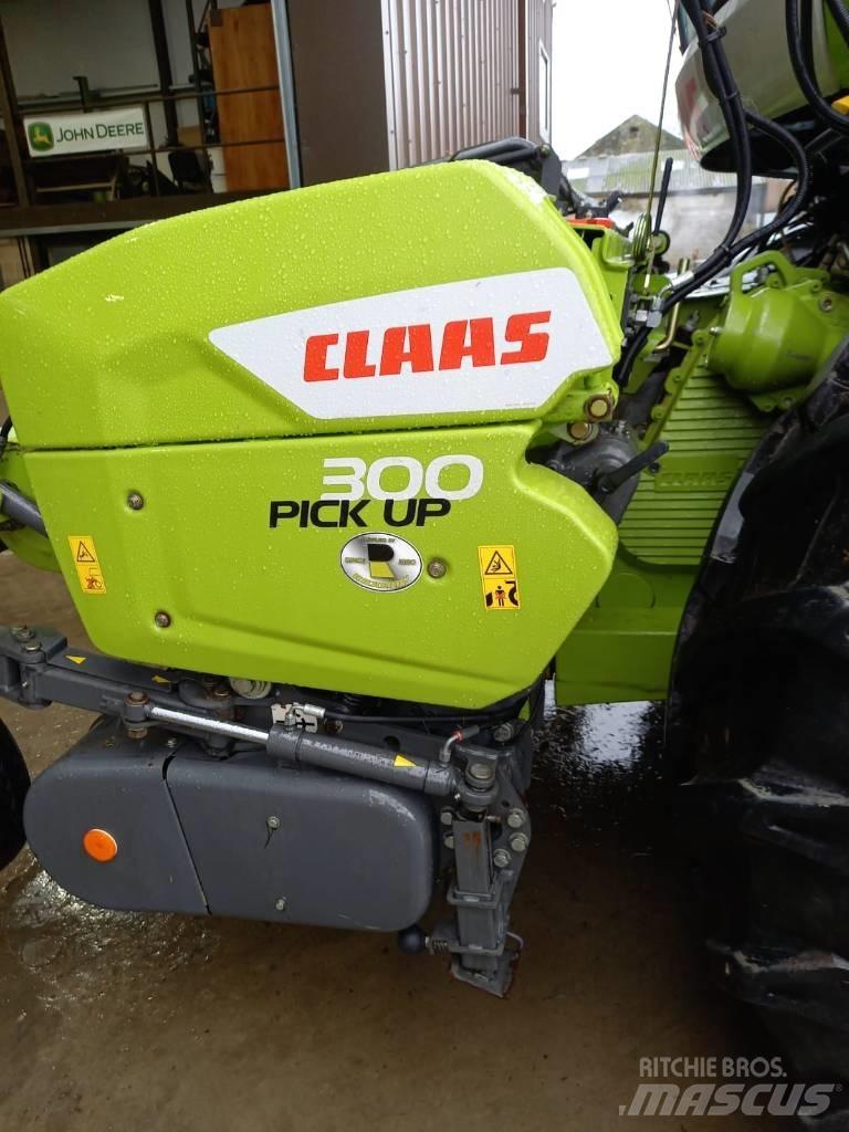 CLAAS Jaguar 970 Trince semoventi