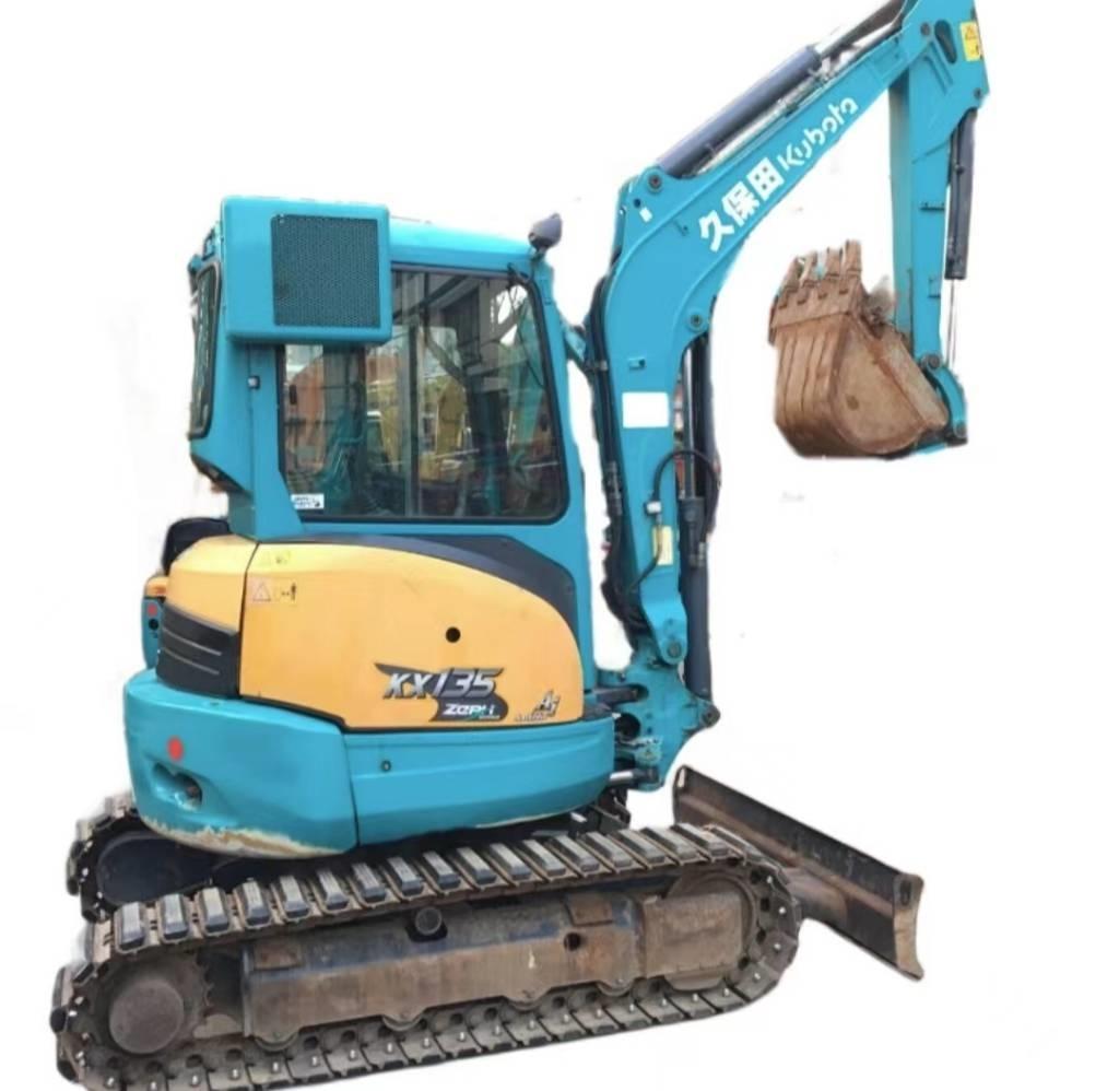 Kubota KX135 Miniescavatori