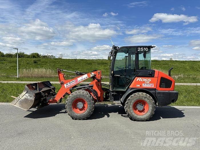 Kubota R065 Pale gommate