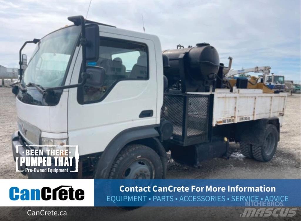 International CF600 Autopompe per calcestruzzo