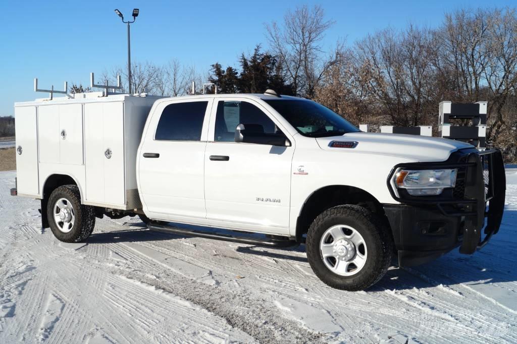 RAM 3500 TRADESMAN Pick up/Fiancata ribaltabile