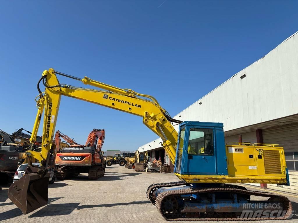 CAT 225 Escavatori cingolati