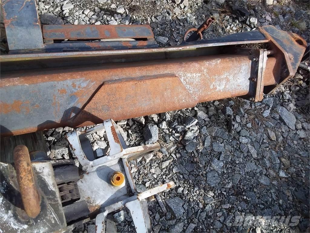 CAT 2200 Gru raccoglitrici