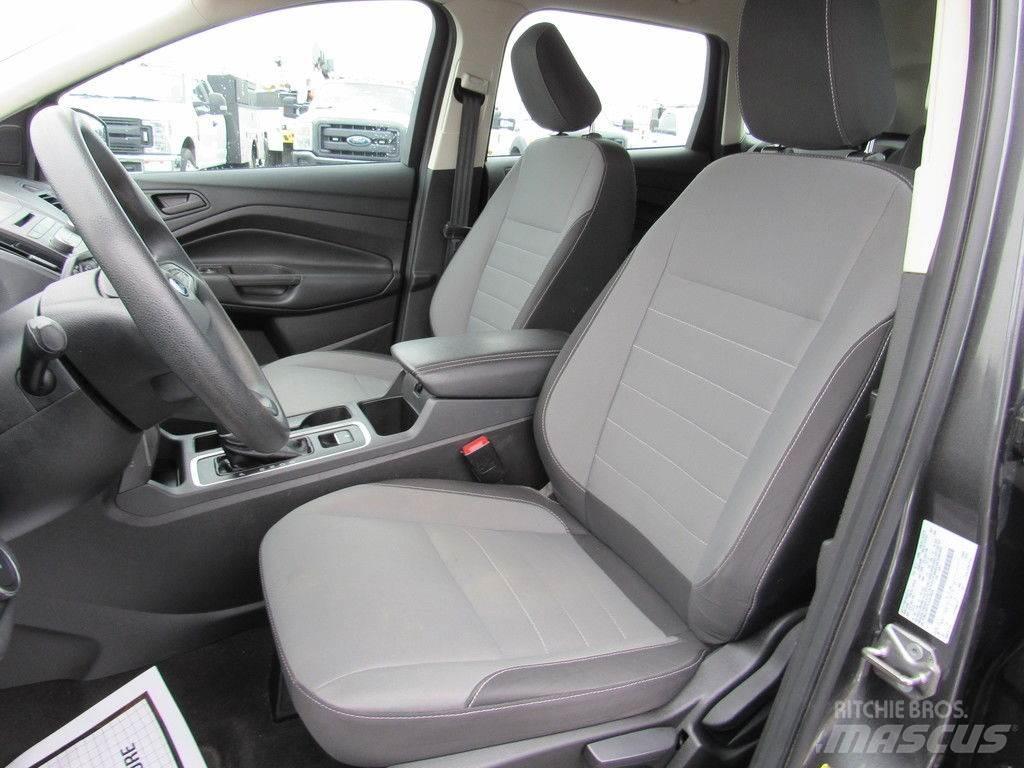 Ford Escape Auto
