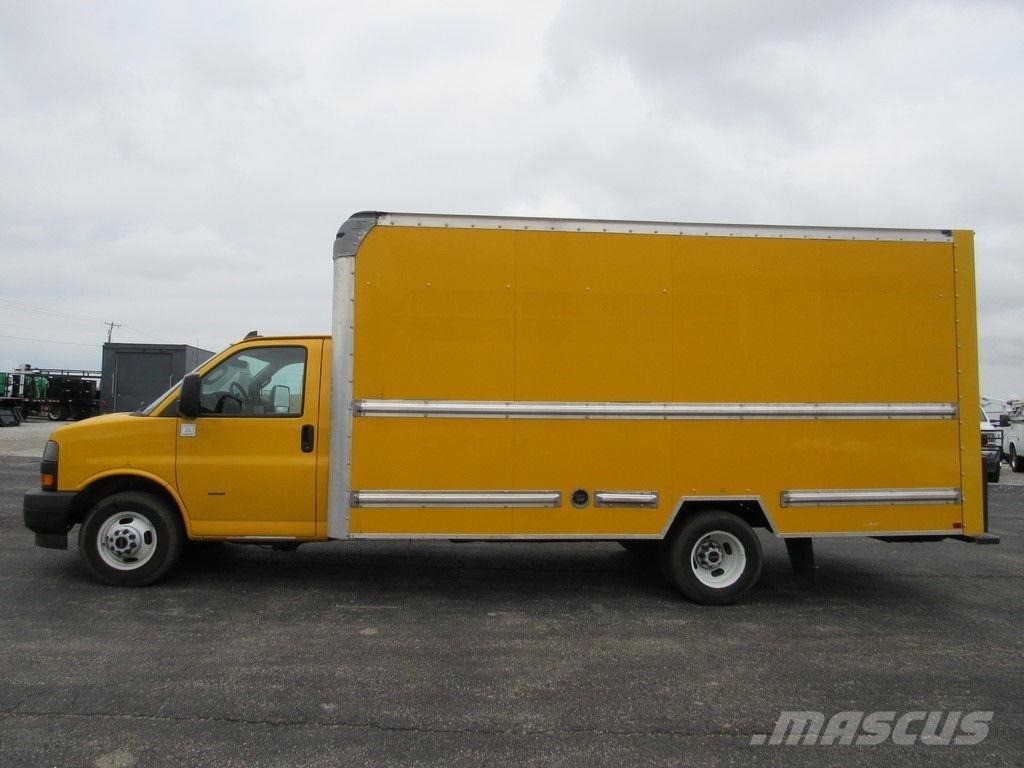 GMC Savana 3500 Camion cassonati