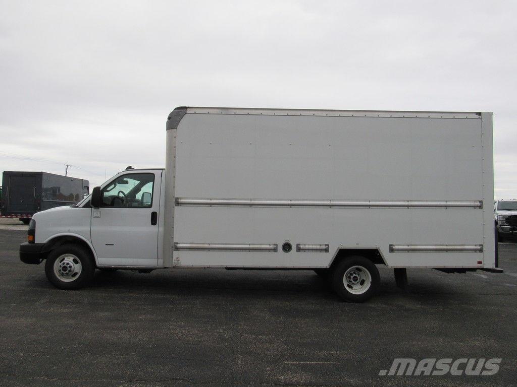 GMC Savana 3500 Camion cassonati