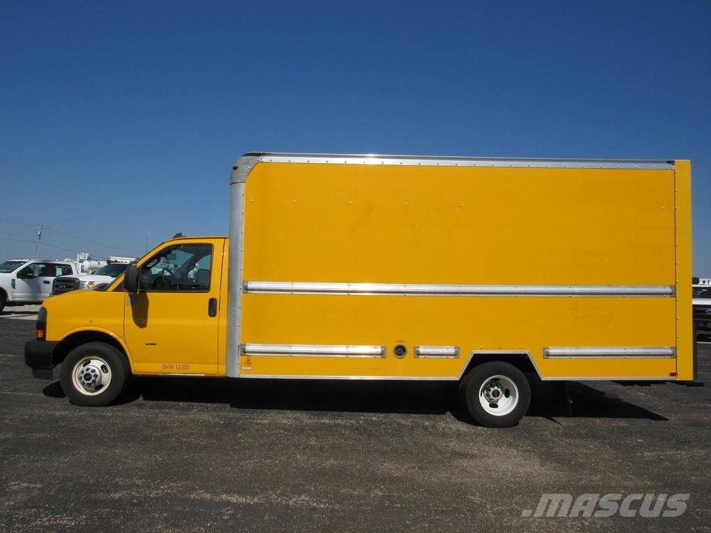 GMC Savana 3500 Camion cassonati