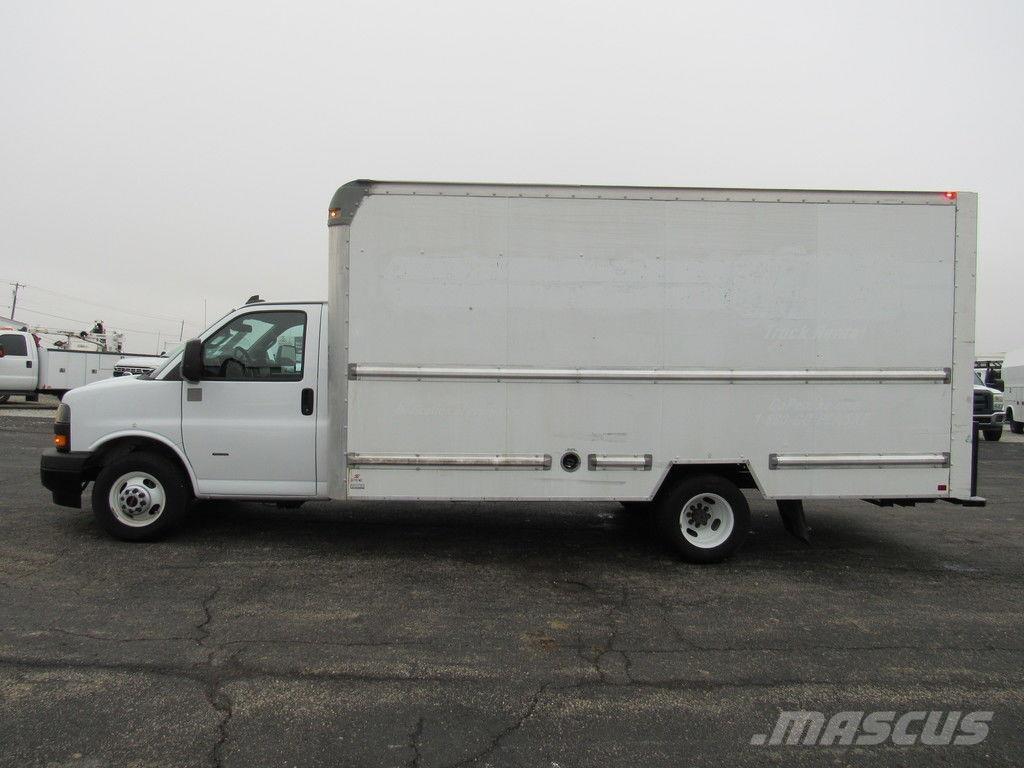 GMC Savana 3500 Camion cassonati