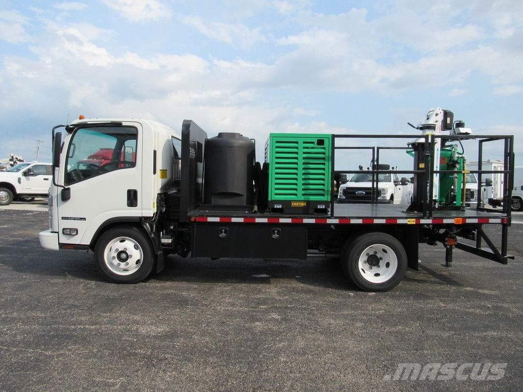 Isuzu NPR HD Camion con sponde ribaltabili