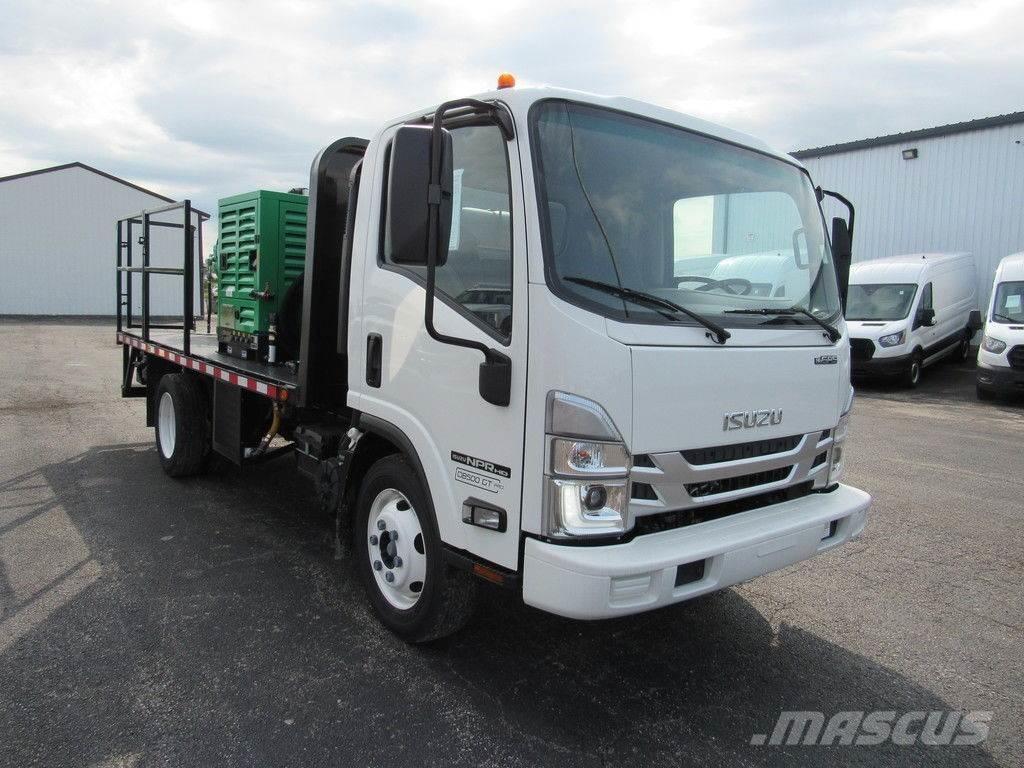 Isuzu NPR HD Camion con sponde ribaltabili