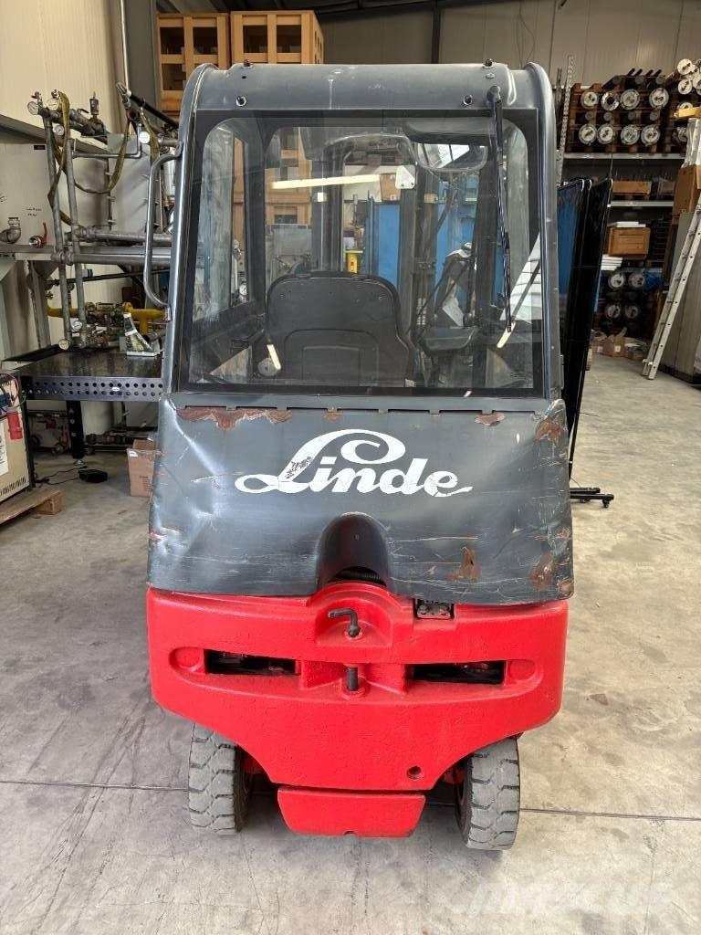 Linde E 20 P-02 Carrelli elevatori elettrici