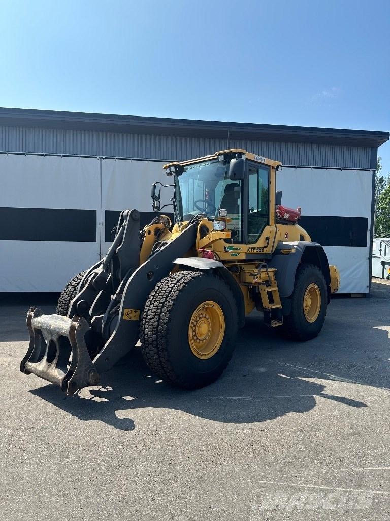 Volvo L 90 H Pale gommate