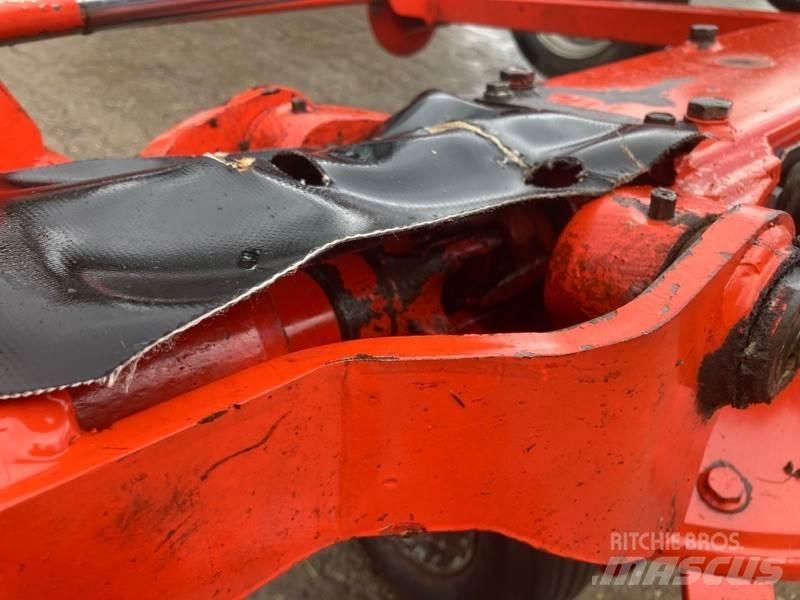 Kuhn GF8702T Ranghinatori