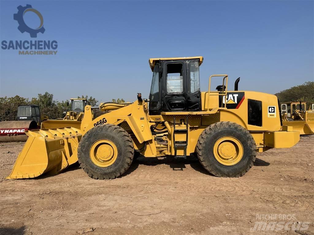 CAT 966 G Pale gommate