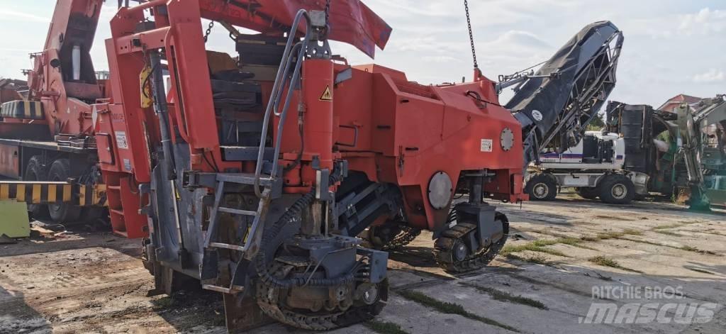 Wirtgen W1000F Fresa a freddo per asfalto