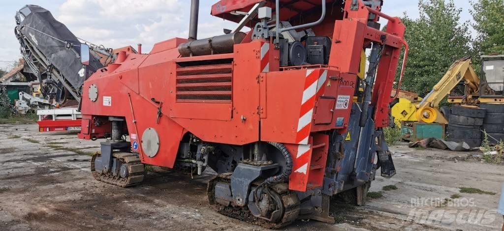 Wirtgen W1000F Fresa a freddo per asfalto