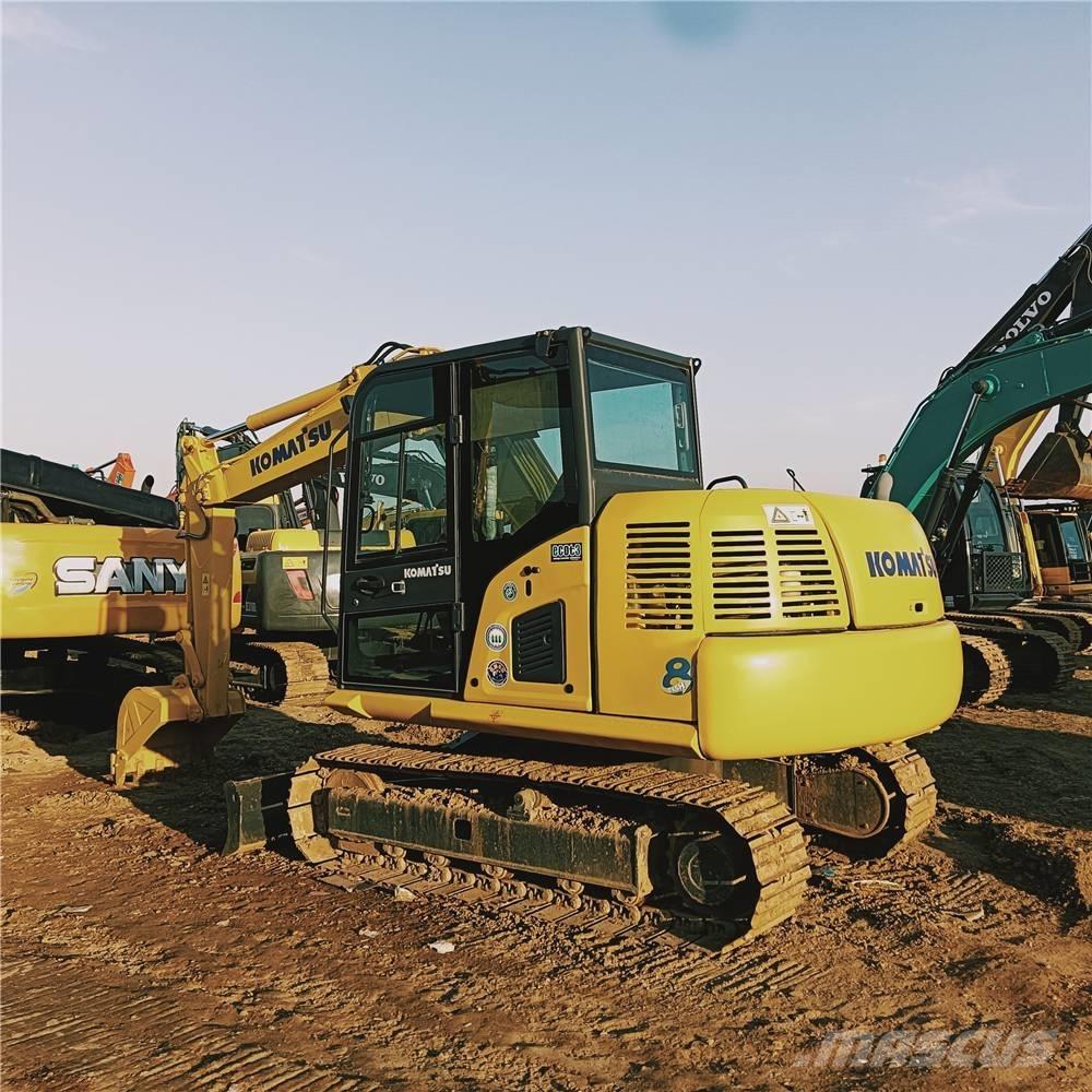 Komatsu PC70-8 Escavatori medi 7t - 12t