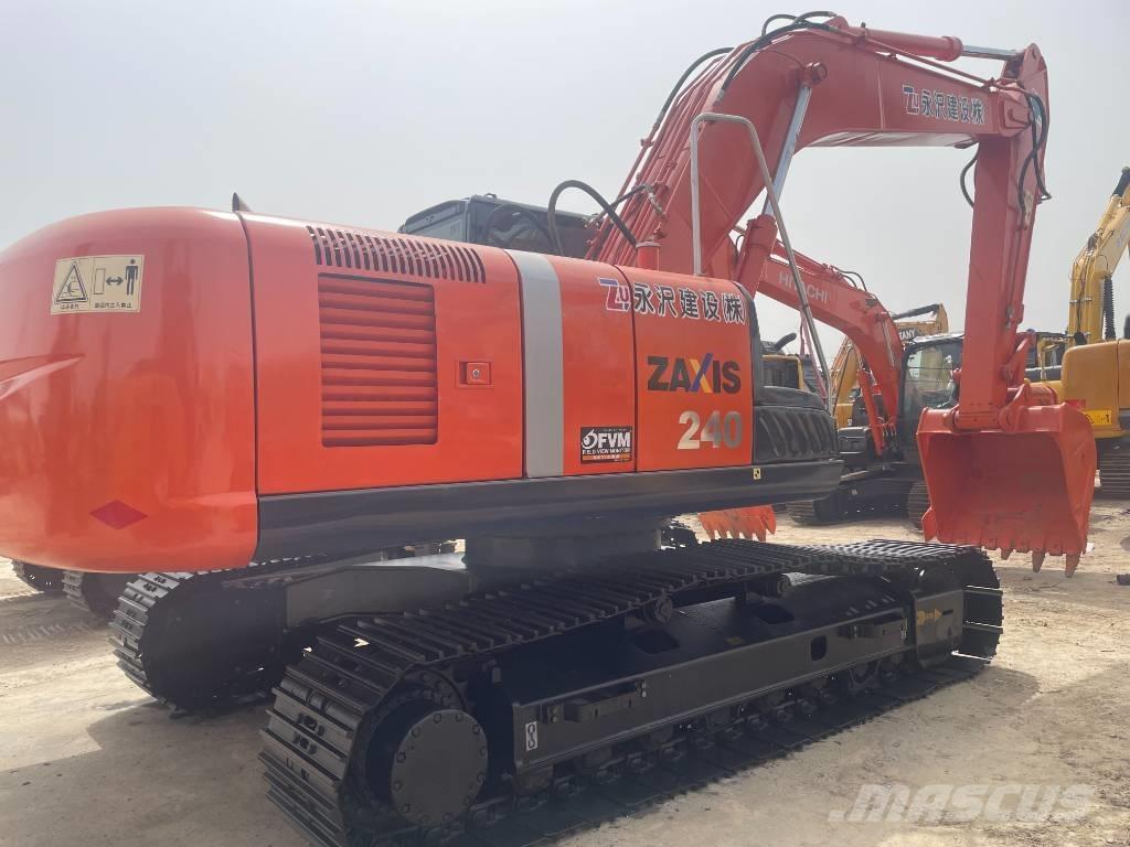Hitachi ZX 240 Escavatori cingolati