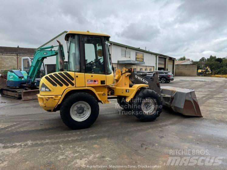 Volvo L 30 B Pale gommate