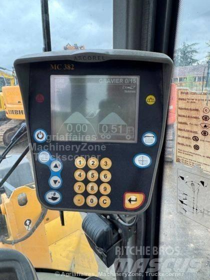 Volvo L 30 B Pale gommate
