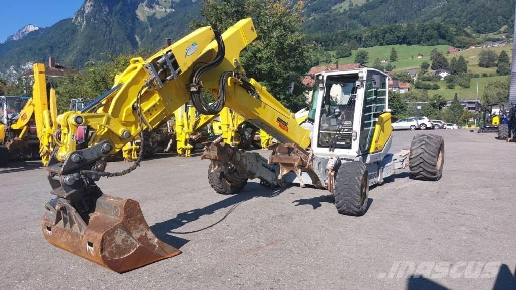 Menzi Muck M535 Escavatori gommati