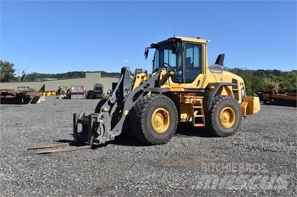 Volvo L90H Pale gommate