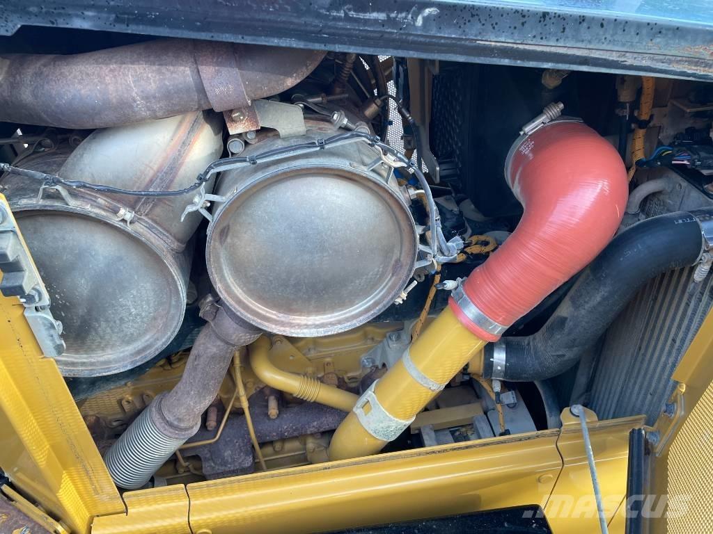 CAT D 5 LGP Dozer cingolati