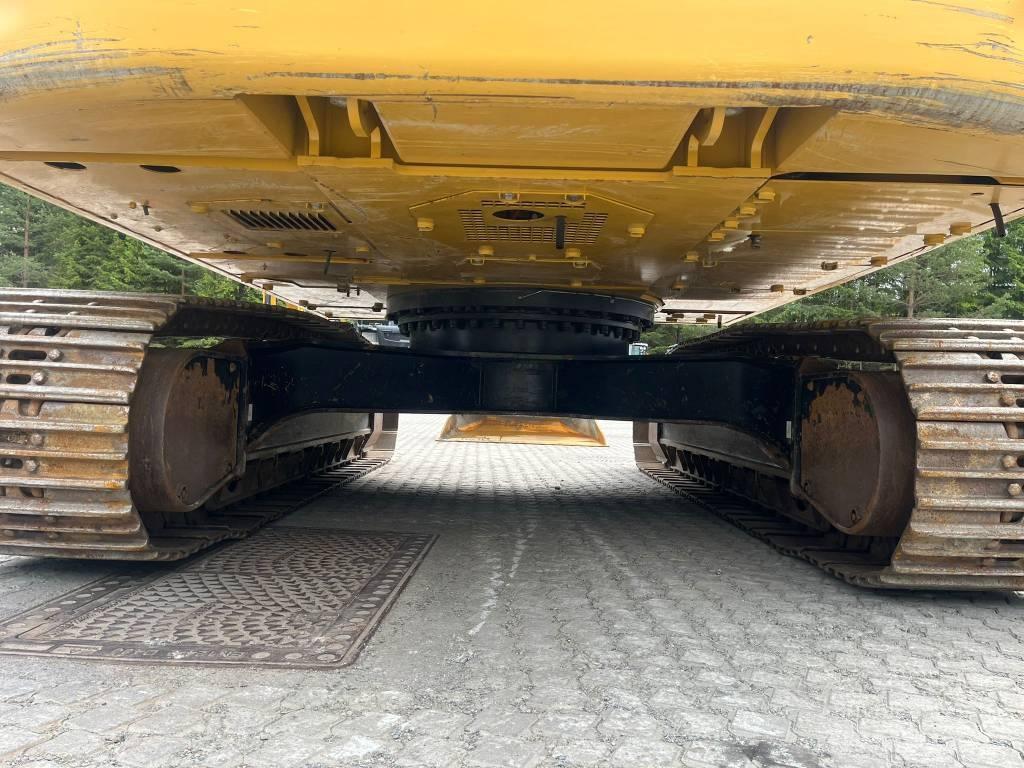 CAT 326 07A Next Gen Escavatori cingolati