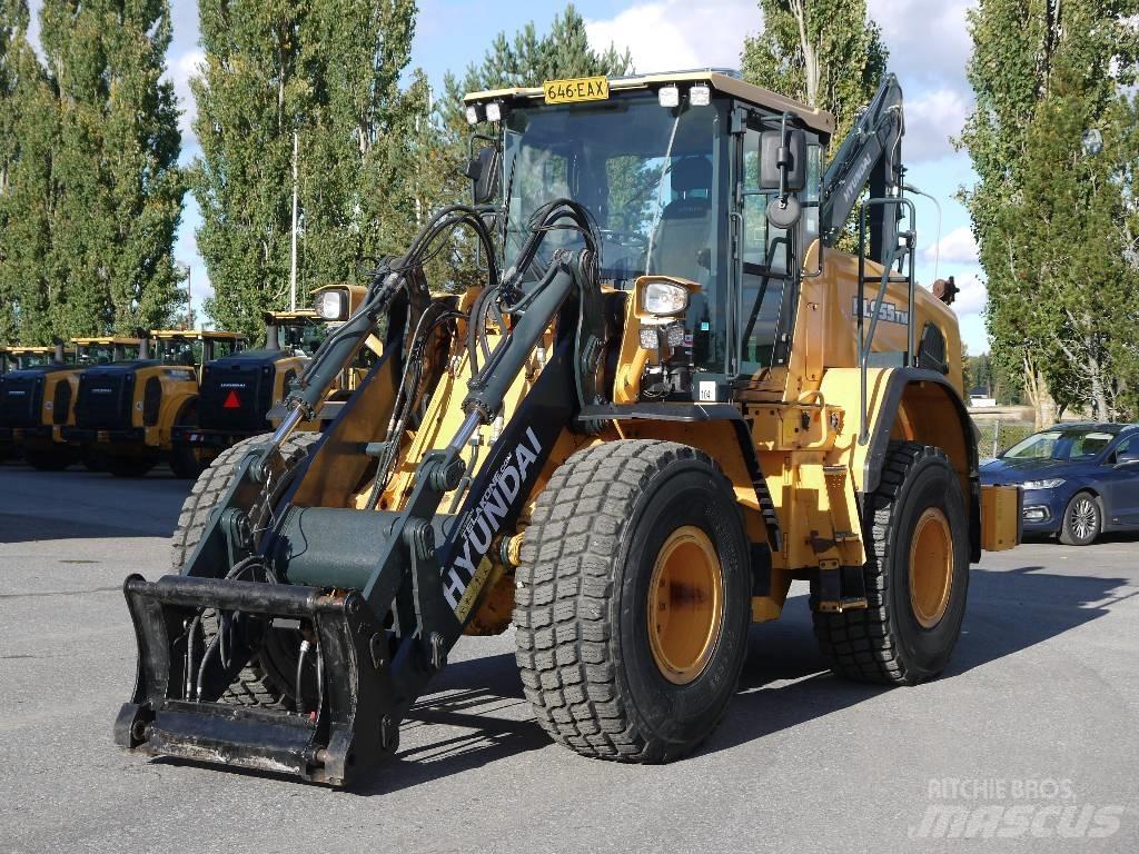 Hyundai HL 955 TM Pale gommate