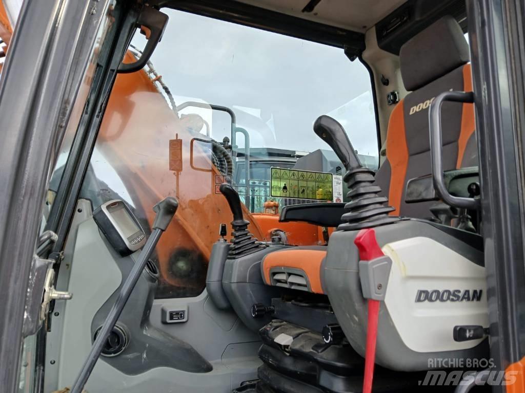 Develon DX 140 LCR-5 Escavatori cingolati