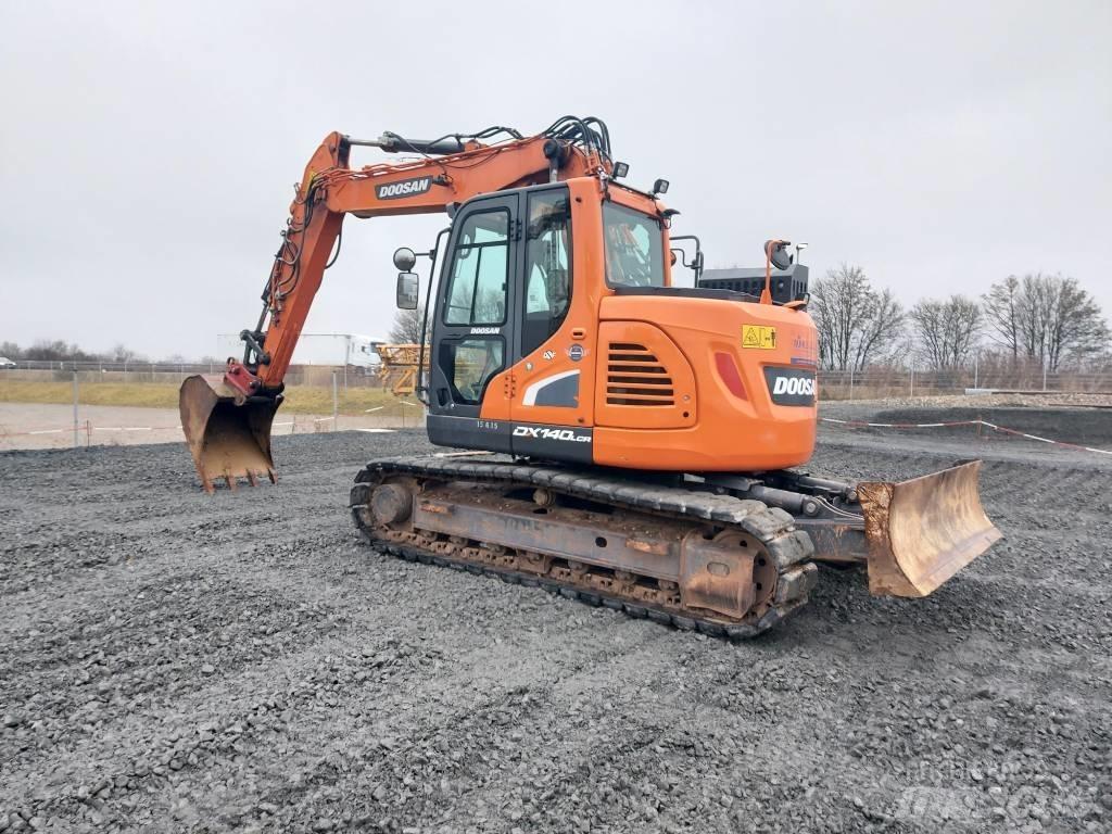 Develon DX 140 LCR-5 Escavatori cingolati