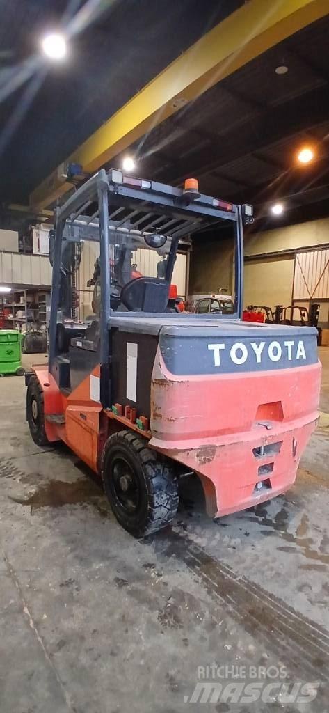Toyota 8FBMHT60 Carrelli elevatori elettrici