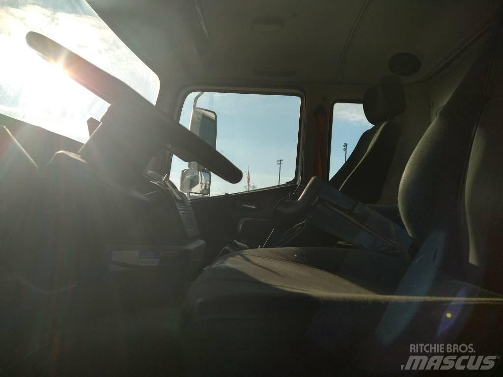 Autocar Xpert Camion dei rifiuti