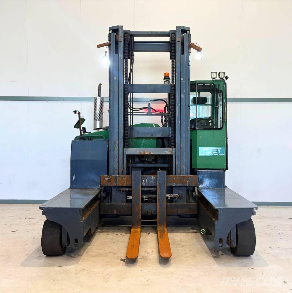 Combilift C 8000 Carrello elevatore retrattile a 4 vie