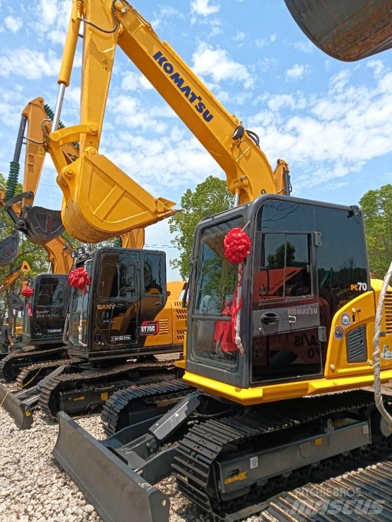 Komatsu PC 70 Miniescavatori