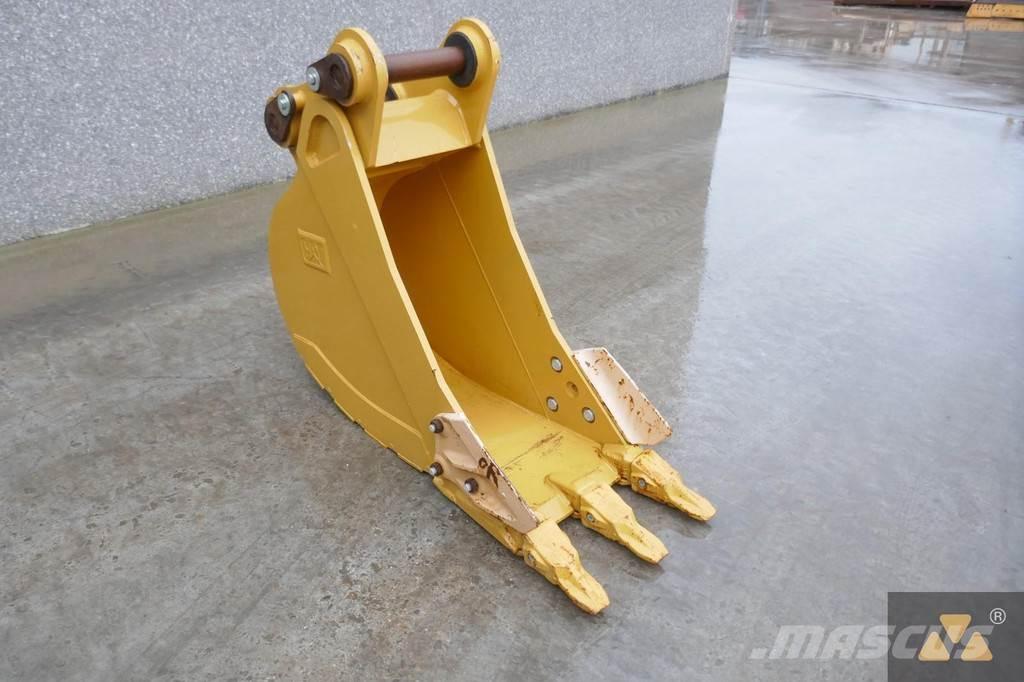 CAT 320 Bucket Benne