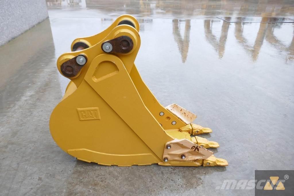 CAT 320 Bucket Benne