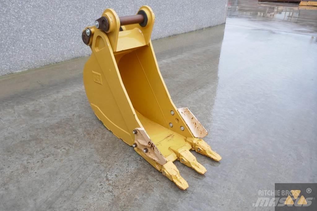 CAT 320 Bucket Benne