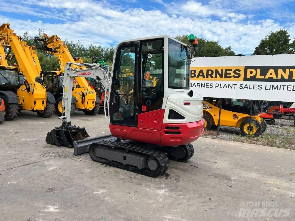 Takeuchi TB 230 Miniescavatori