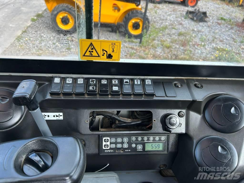 Takeuchi TB 230 Miniescavatori