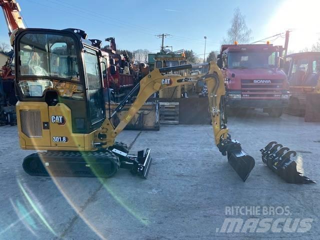CAT 301.8 Miniescavatori