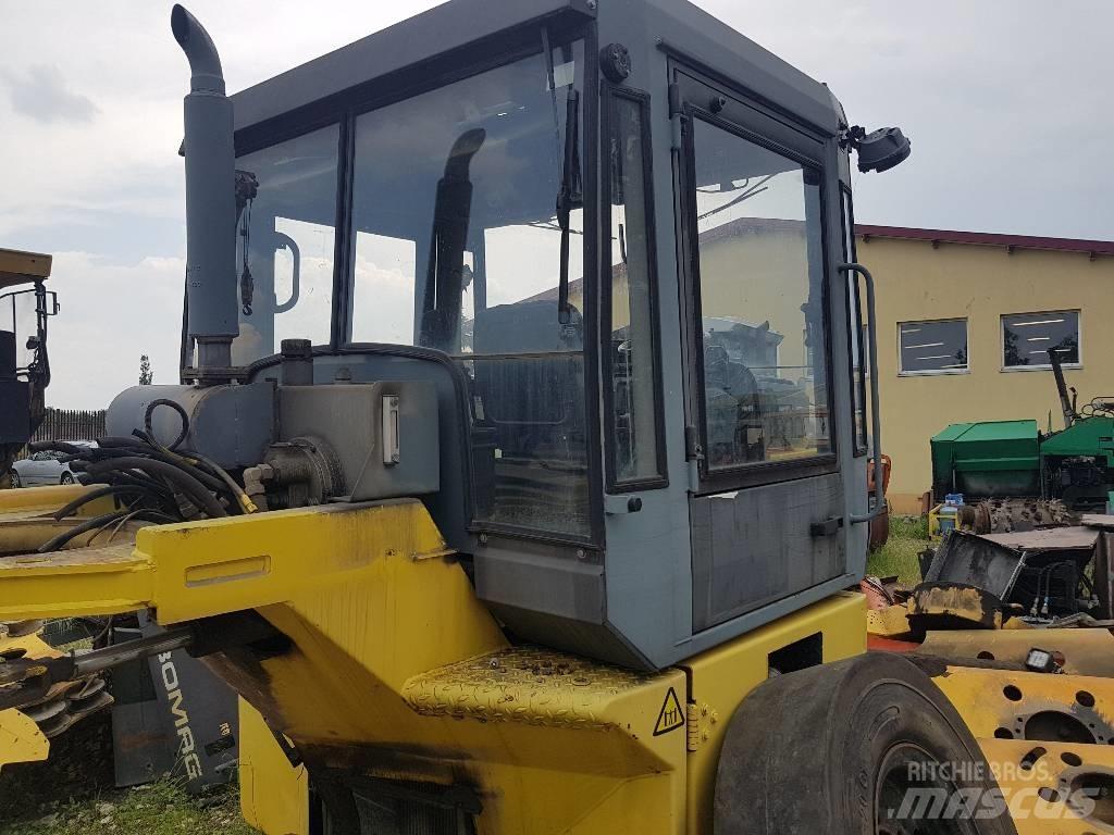 Bomag BW 184 AD Cabine e interni