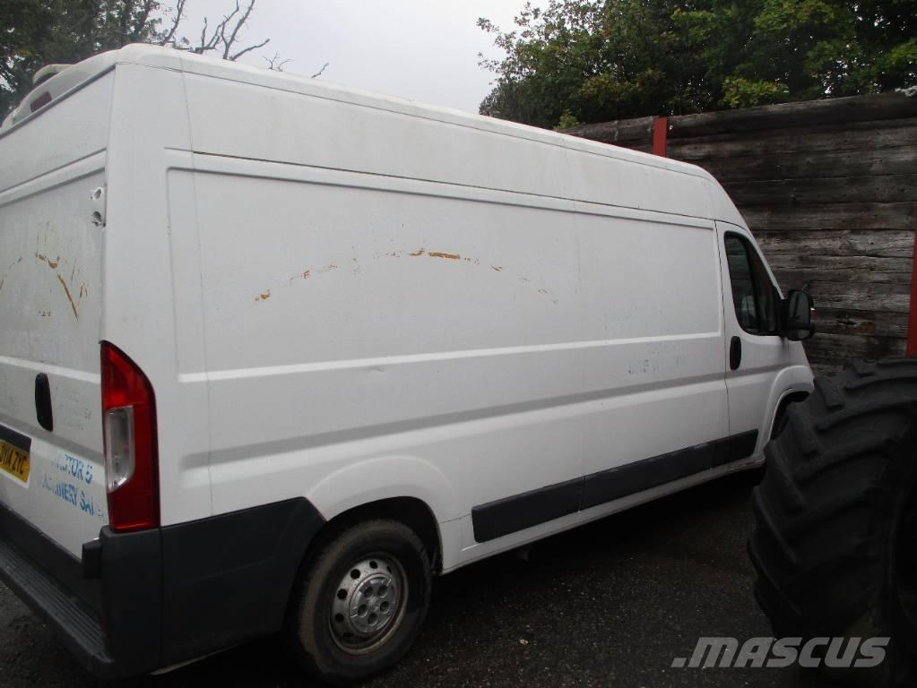 Peugeot Boxer Furgone chiuso