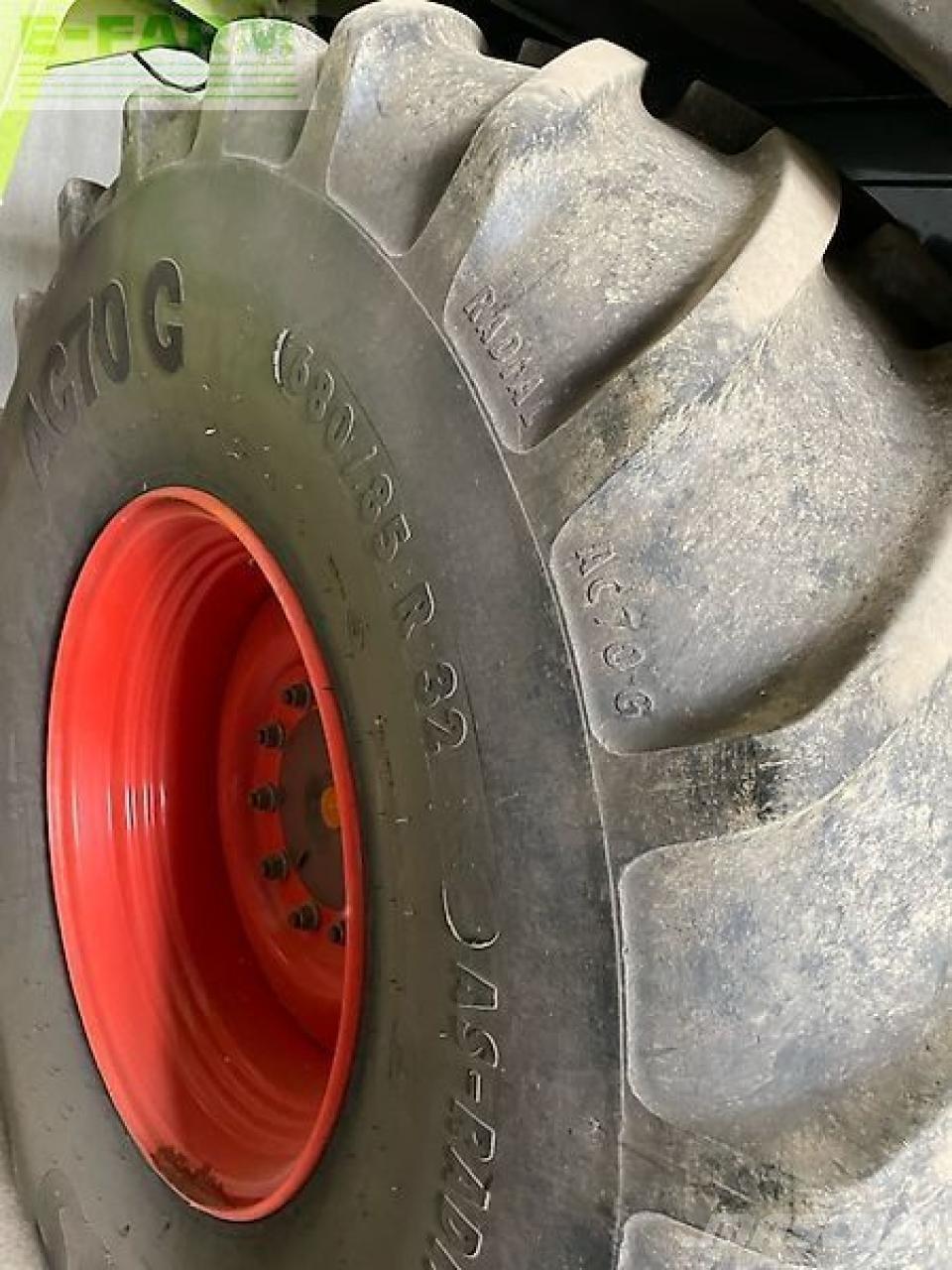 CLAAS lexion 650 Mietitrebbiatrici