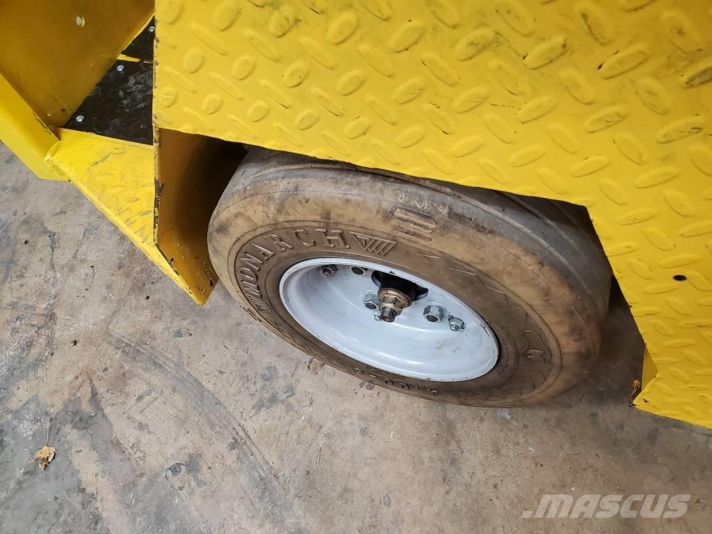 Taylor-Dunn SC090 Motrice