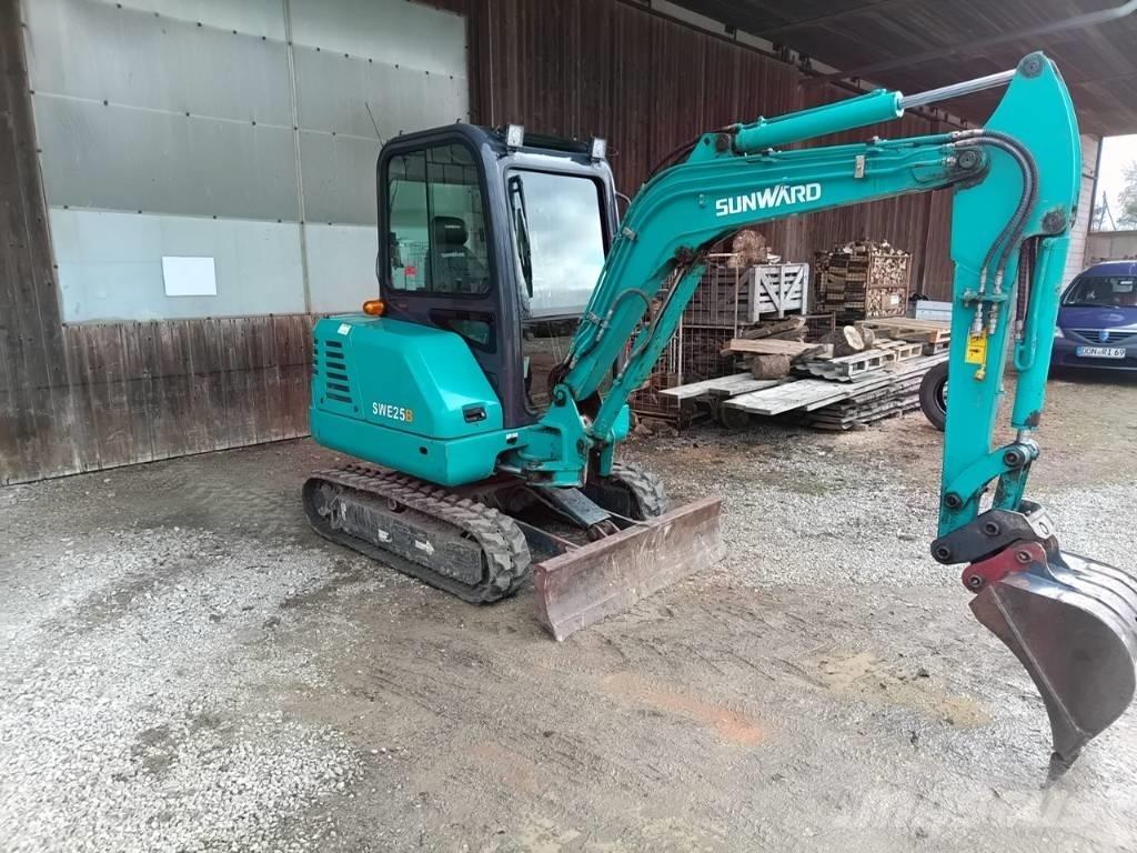 Sunward SWE 25 B Miniescavatori