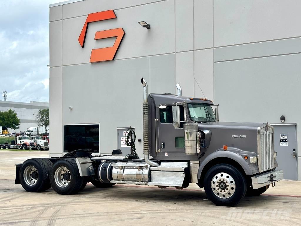 Kenworth W 900 Motrici e Trattori Stradali