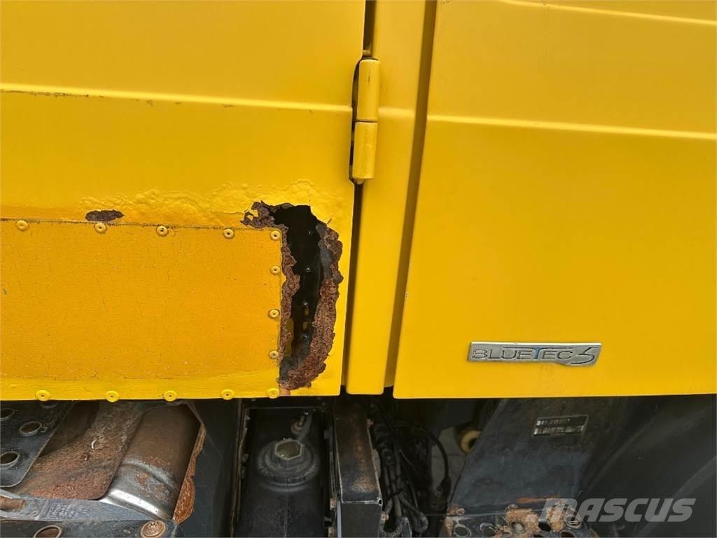 MB Trac U 4000 Trattori